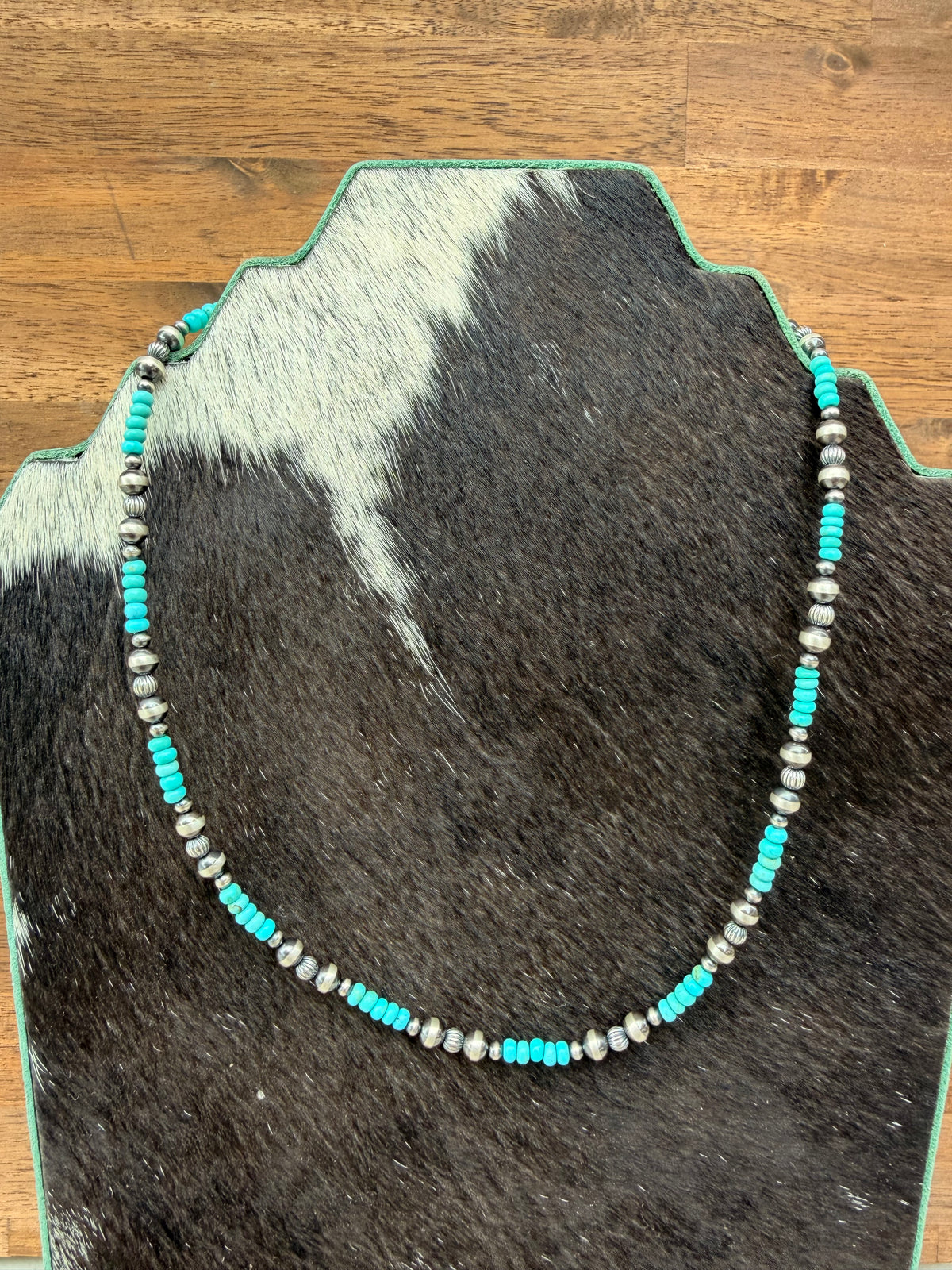 Necklace - 18” - 3/5mm & Kingman Turquoise