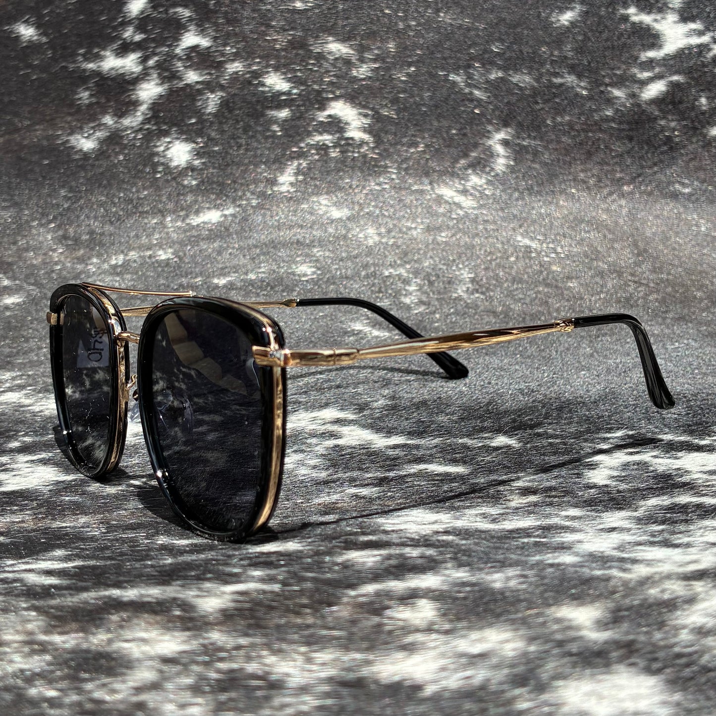 Ivy Black Sunglasses