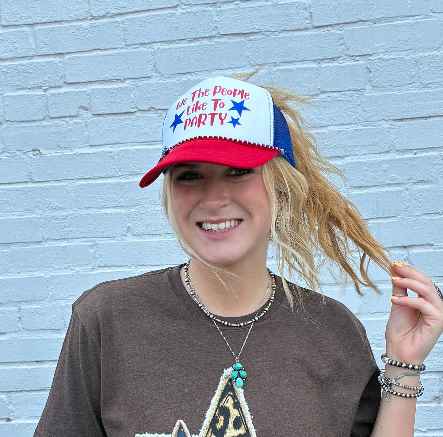 Cap- We The People Like To Party
