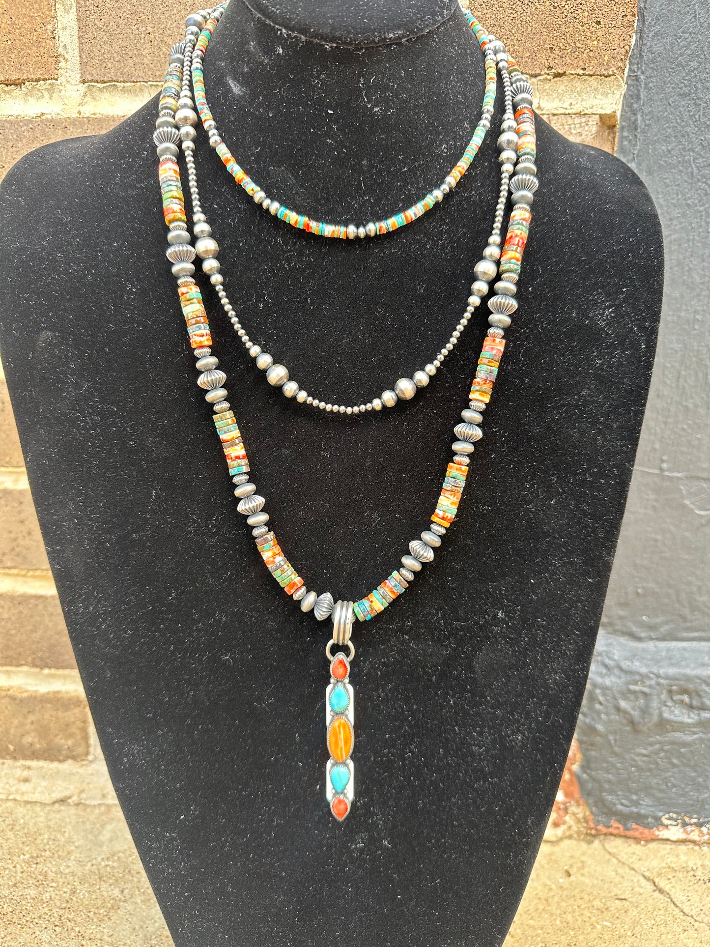 Necklace - 30" - 5mm/6mm Saucer/8mm Saucer/11mm Saucer - High Grade Spiny Oyster