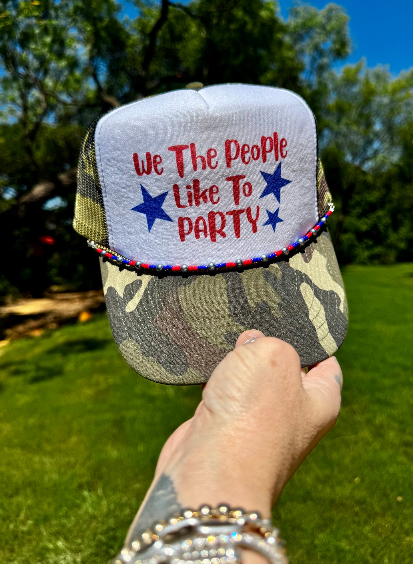 Cap- We The People Like To Party