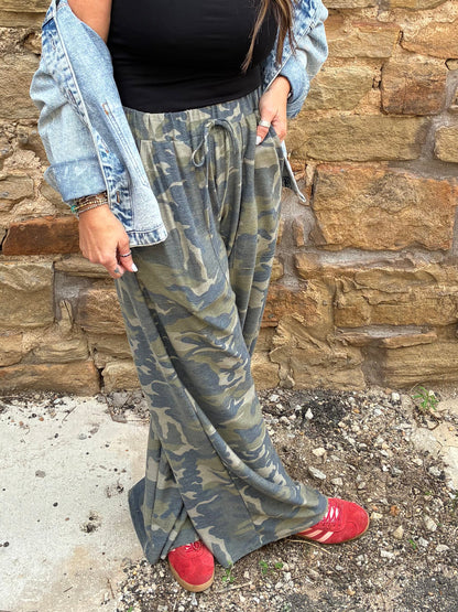 Camo Thin Pants