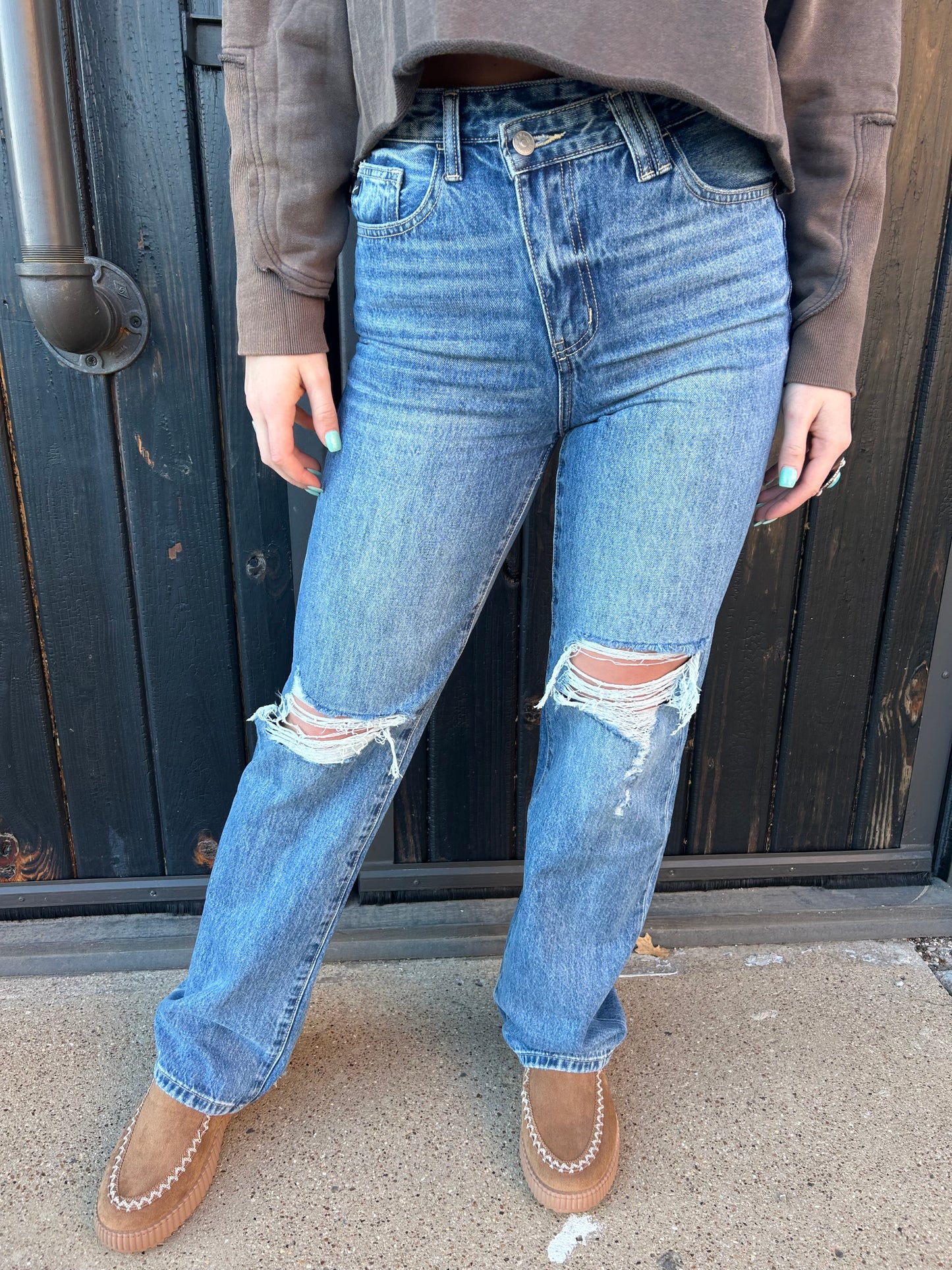 Criss Cross Jeans