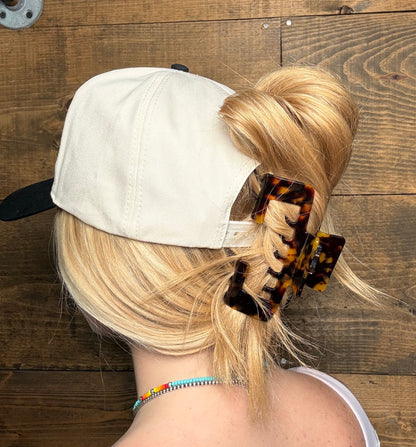 Cap Friendly Hair Clip