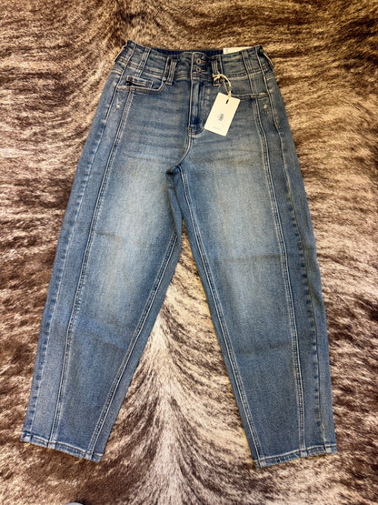 Slim Barrel Jeans