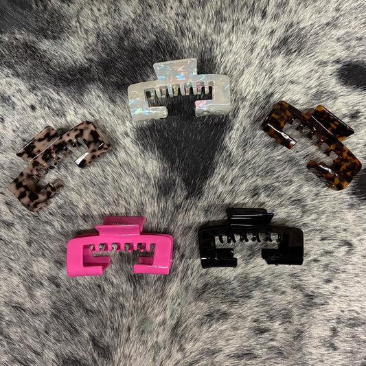 Cap Friendly Hair Clip