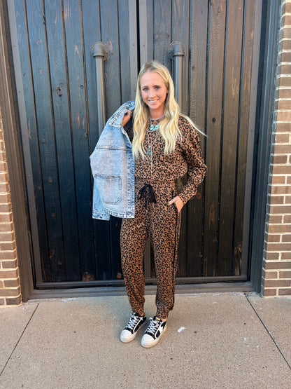 VARSITY STRIPE LEOPARD SET