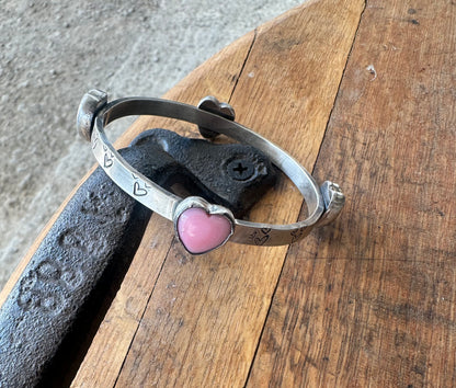 Pink Conch Heart Bangle