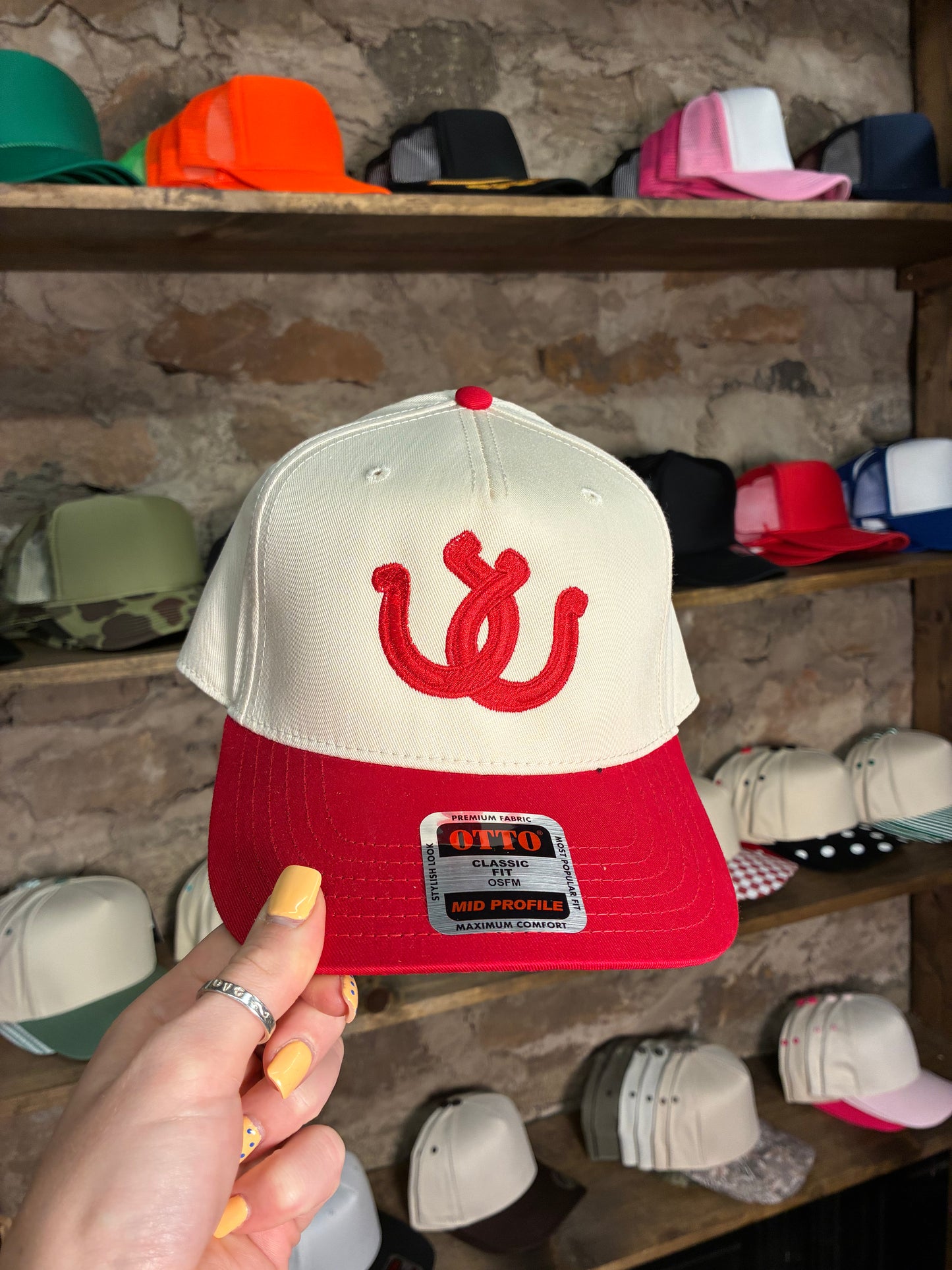 Link Horseshoes Cap