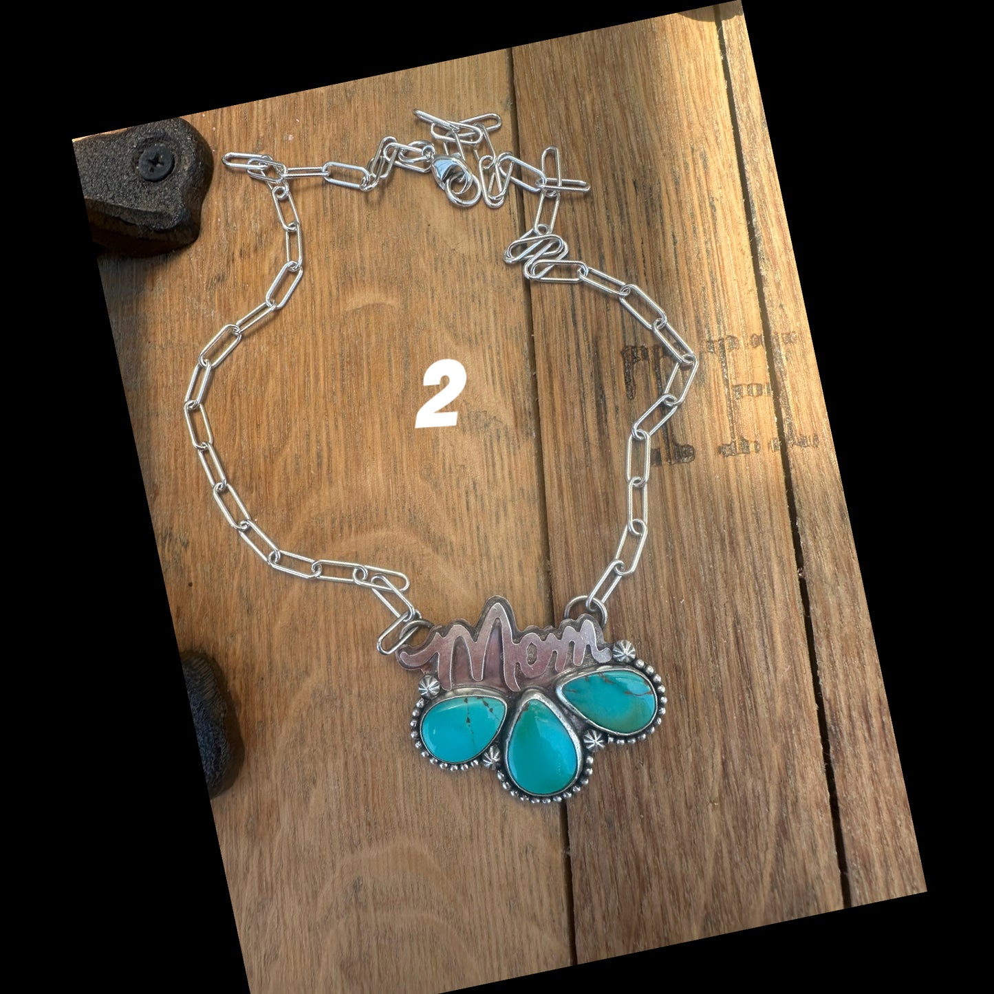 MOM Necklace
